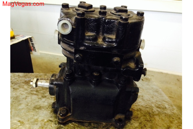 Компрессор 2-х цилиндровый ЗИЛ/МАЗ без шкива БЗА