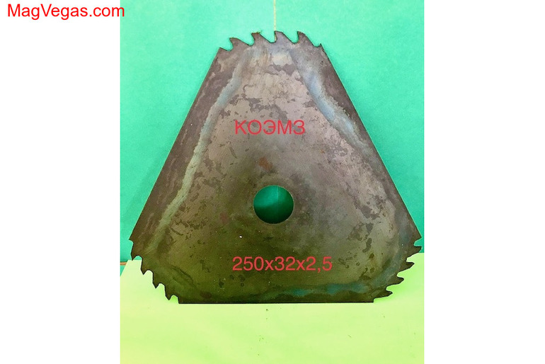 Диск пильный по дереву треугольный