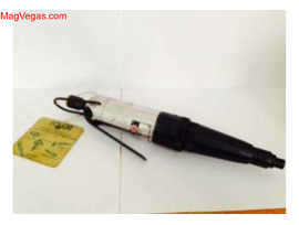 Машина (отвертка) завертывающая на балансирной подвеске