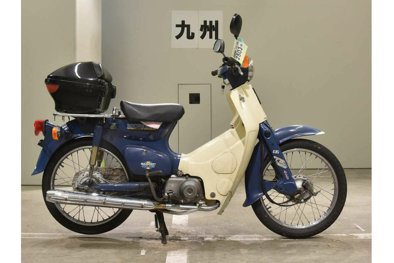 Мотоцикл дорожный Honda C50 Super Cub рама C50 скутерета кофр гв 1998